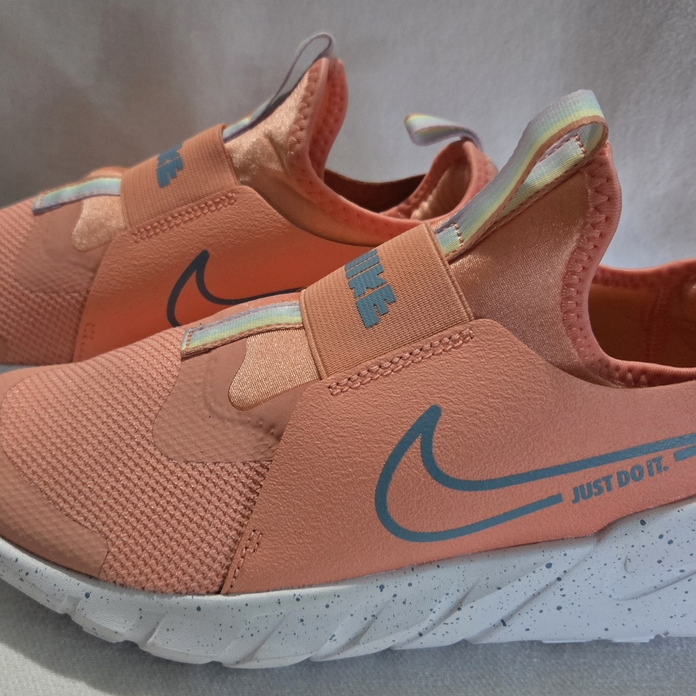 Nike Kids Shoes in Coral and Blue